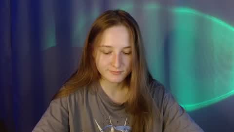 Snapshot of sweetie_lover chatting on 01/27/25, 10:16 Annie online show from 01/27/25, 10:16