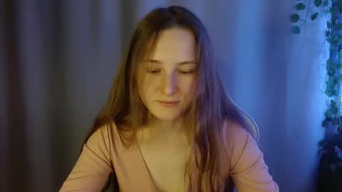 Snapshot of sweetie_lover chatting on 10/06/25, 07:55 Annie online show from 10/06/25, 07:55