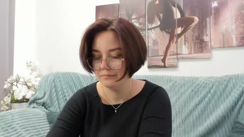 ROZZY online show from 05/19/26, 01:56
