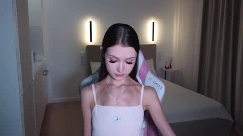 bratty gf online show from 04/29/26, 03:38