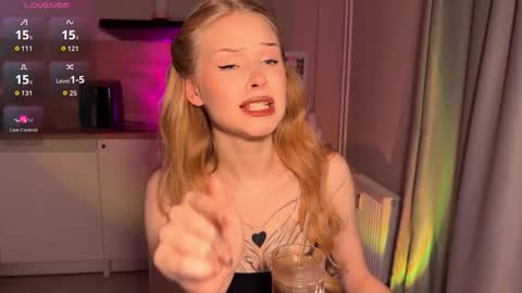 sweetie Lisa3 online show from 02/23/26, 07:33