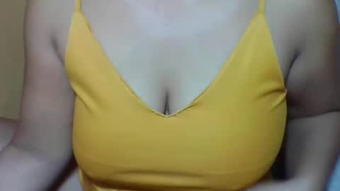 sweetiepinay30 online show from 02/10/26, 07:18