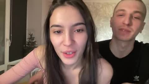 Snapshot of sweetiepipe chatting on 02/02/26, 12:20 Welcome to our room We are Renata21 and Bogdan 24 online show from 02/02/26, 12:20