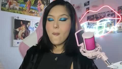 SweetJess online show from 04/06/26, 05:30