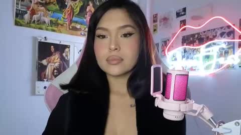 SweetJess online show from 04/17/26, 04:26