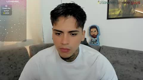 Snapshot of sweetlatinoboy chatting on 06/20/26, 12:19 SWEETLATINBOY online show from 06/20/26, 12:19