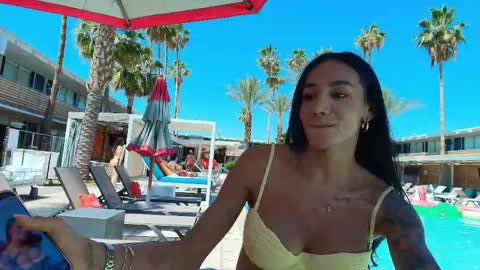 Laura Saenz  Geminis online show from 04/20/26, 08:43