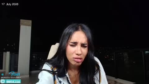 Snapshot of sweetlaurasaenz chatting on 07/18/26, 04:16 Laura Saenz Geminis online show from 07/18/26, 04:16