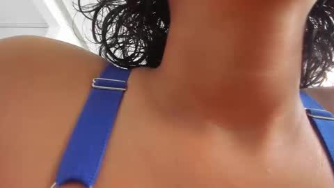 Azulandvioleta online show from 02/12/26, 02:01