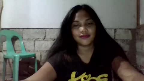 Snapshot of sweetlexypinay19 chatting on 09/13/25, 10:42 Lexy online show from 09/13/25, 10:42