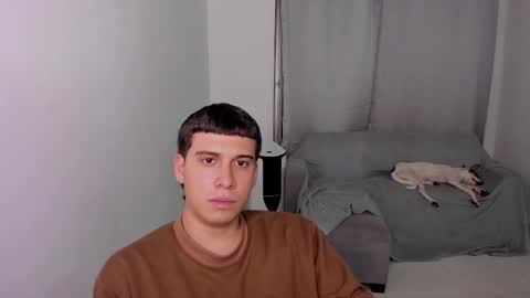 Snapshot of sweetlian_04 chatting on 02/26/25, 06:04 Lian online show from 02/26/25, 06:04