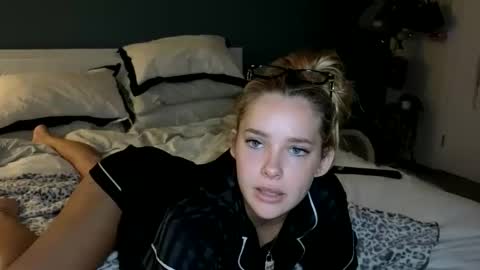 Dolly online show from 03/04/26, 11:22