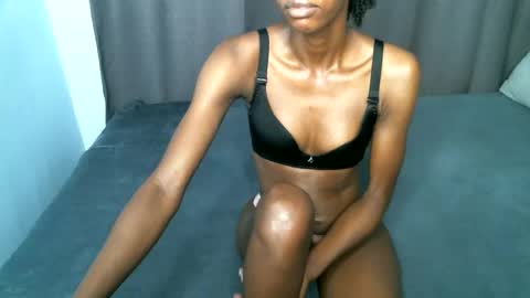 sweetlilly2540 online show from 11/09/25, 08:56