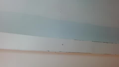 Snapshot of sweetlilly_18 chatting on 12/19/24, 05:40 Lilly online show from 12/19/24, 05:40