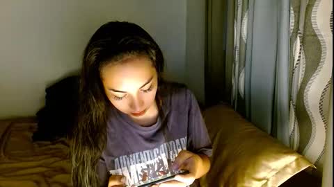 Snapshot of sweetlilly_18 chatting on 03/02/26, 03:30 Lilly online show from 03/02/26, 03:30