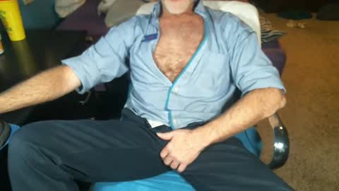 Snapshot of sweetman4a chatting on 09/15/25, 01:11 Michael online show from 09/15/25, 01:11