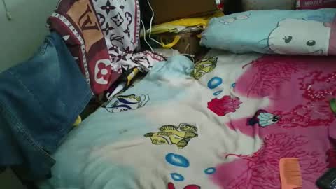 Snapshot of sweetmature_69 chatting on 11/20/25, 03:28 sweetmature_69 online show from 11/20/25, 03:28