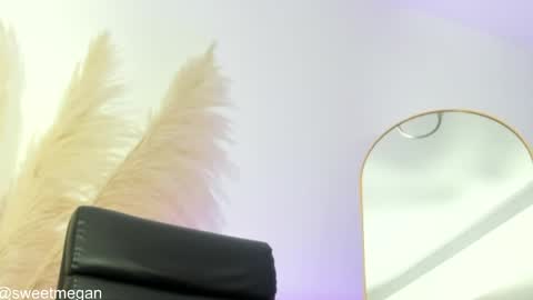 La  online show from 05/28/26, 04:54