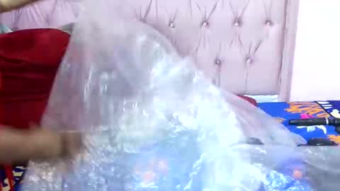 Snapshot of sweetmellowx1 chatting on 09/16/25, 01:17 sweetmellowx1 online show from 09/16/25, 01:17