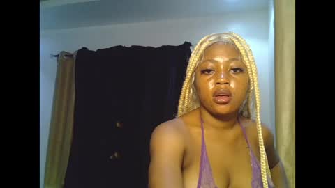 sweetmila9 online show from 05/26/26, 08:43