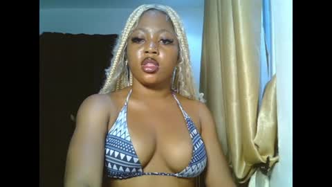 Snapshot of sweetmila9 chatting on 06/14/26, 06:37 sweetmila9 online show from 06/14/26, 06:37