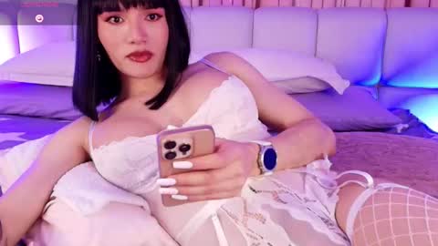 Snapshot of sweetmoon13 chatting on 09/23/25, 05:05 LUNA online show from 09/23/25, 05:05