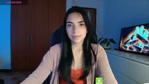 Snapshot of sweetmysterious18 chatting on 10/01/25, 10:54 Sweet Mysterious online show from 10/01/25, 10:54