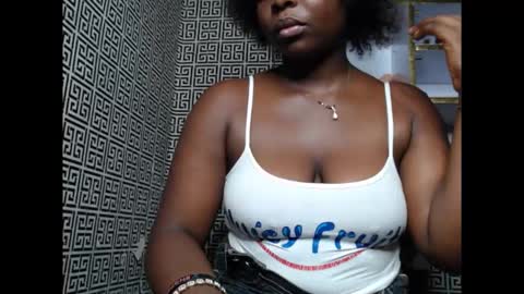 sweetnectarx online show from 10/05/25, 08:40