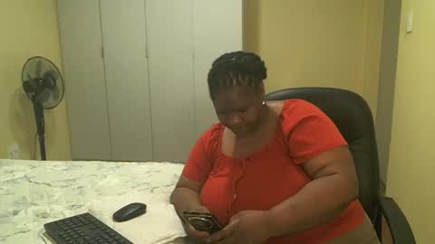 sweetnoziexxx online show from 12/11/24, 08:36