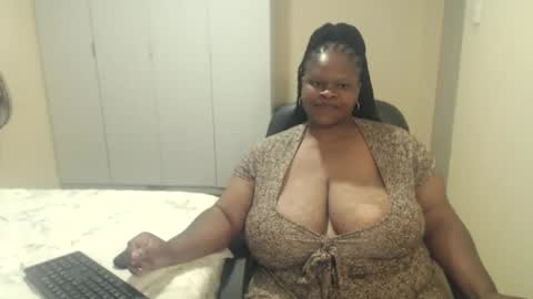 sweetnoziexxx online show from 01/10/25, 08:51