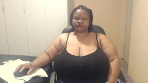 sweetnoziexxx online show from 10/21/25, 05:08