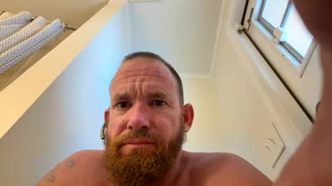 WeAim2PZzz online show from 12/18/25, 08:59