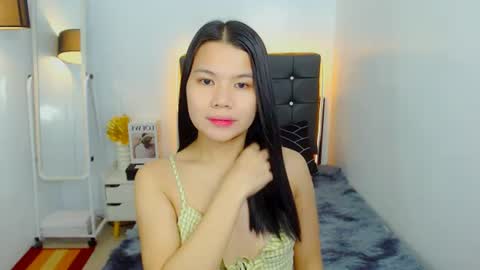 Snapshot of sweetnwildts chatting on 06/30/26, 03:40 Ghena online show from 06/30/26, 03:40