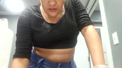 sweetp3ach29 online show from 12/21/24, 02:41