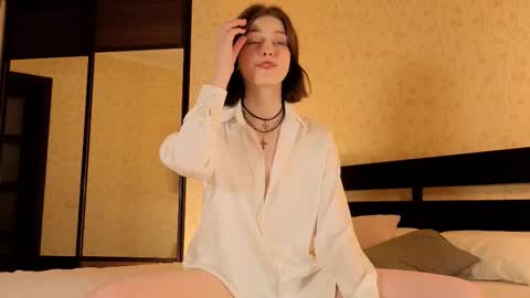 Anya online show from 11/30/25, 11:14