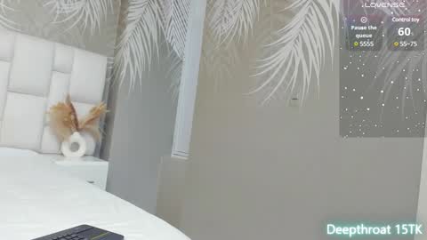 Snapshot of sweetpervert__ chatting on 12/10/24, 05:00 MIA online show from 12/10/24, 05:00