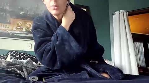 Snapshot of sweetpetite_nb chatting on 11/21/25, 04:27 sweetpetite_nb online show from 11/21/25, 04:27