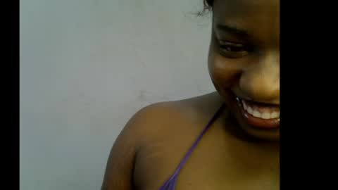 Snapshot of sweetpetitgirl chatting on 05/13/26, 08:01 LILY BRANDY online show from 05/13/26, 08:01