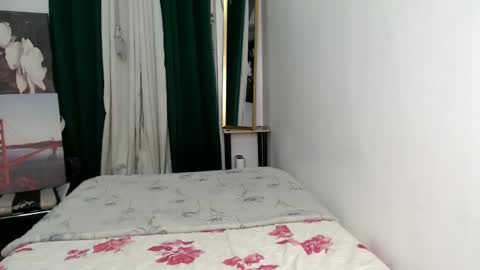 Snapshot of sweetpie_asian chatting on 12/06/24, 04:06 sweetpie asian online show from 12/06/24, 04:06