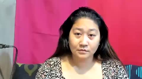 Snapshot of sweetpilipina88 chatting on 01/21/25, 08:08 MIA online show from 01/21/25, 08:08