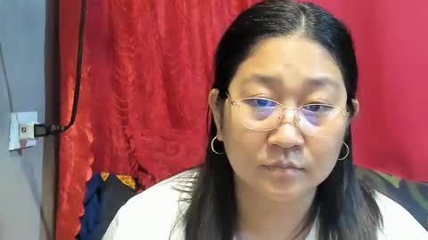 Snapshot of sweetpilipina88 chatting on 05/11/26, 09:59 MIA online show from 05/11/26, 09:59