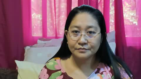 Snapshot of sweetpilipina88 chatting on 07/02/26, 02:33 MIA online show from 07/02/26, 02:33