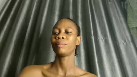 slim ivy online show from 03/20/26, 04:06