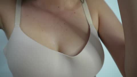 Snapshot of sweetpussyhot_ chatting on 02/05/25, 08:25 Hello Welcome Im here from WEDNESDAY to SUNDAY 430am to  830am and 3  to 7  timeMONDAY and TUESDAY i rest online show from 02/05/25, 08:25