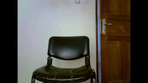 sweetrenne online show from 01/30/25, 05:09