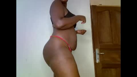 sweetrenne online show from 01/30/25, 08:22