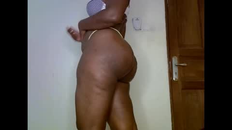 sweetrenne online show from 02/04/25, 05:10