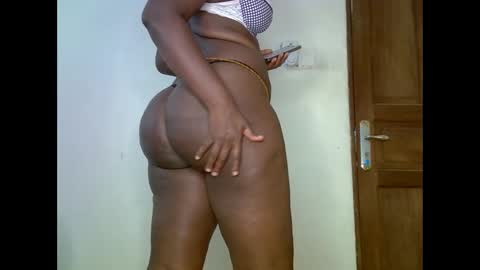 sweetrenne online show from 02/05/25, 11:34