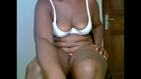 sweetrenne online show from 02/20/25, 12:04