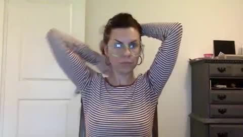 sweetriddance online show from 05/05/26, 01:41
